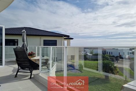 Photo of property in 16 Nadine Stanton Drive, Bell Block, New Plymouth, 4312