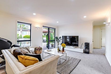Photo of property in 4 Mahina Place, Te Atatu Peninsula, Auckland, 0610
