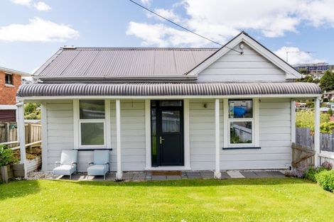 Photo of property in 48 Nairn Street, Kaikorai, Dunedin, 9010