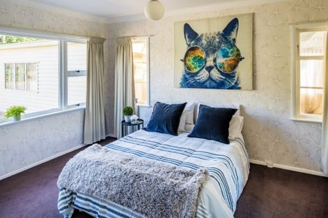 Photo of property in 4 Bell Street, Tawa, Wellington, 5028