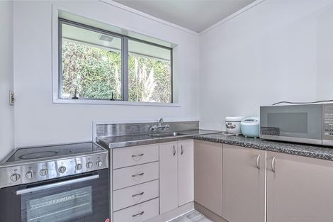 Photo of property in 5/2b Queensway, Three Kings, Auckland, 1024