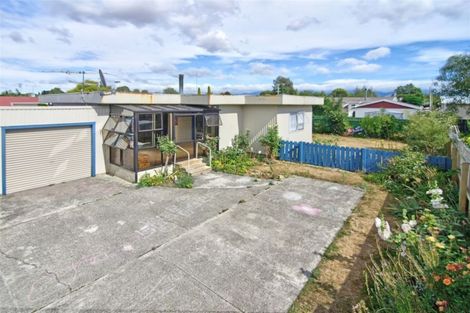 Photo of property in 17a Stout Street, Masterton, 5810