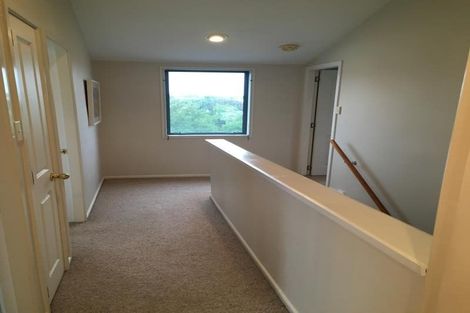 Photo of property in 138 Wiseley Road, West Harbour, Auckland, 0618