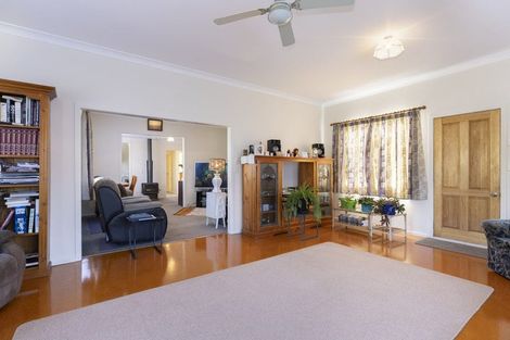 Photo of property in 560 Great South Road, Huntly, 3700