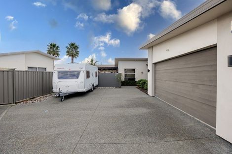 Photo of property in 48 Merlot Drive, Greenmeadows, Napier, 4112