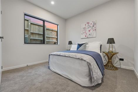 Photo of property in 10 Whale Bay Rise, Gulf Harbour, 0930