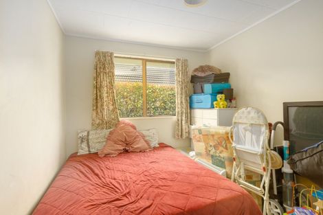 Photo of property in 12 Moa Road, Raumati Beach, Paraparaumu, 5032
