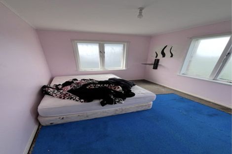 Photo of property in 17 Tramway Road, Beach Haven, Auckland, 0626