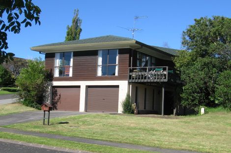 Photo of property in 21 Jandell Crescent, Bucklands Beach, Auckland, 2014