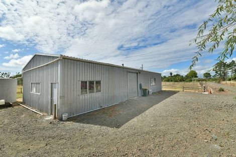 Photo of property in 323 South Head Road, South Head, Helensville, 0874
