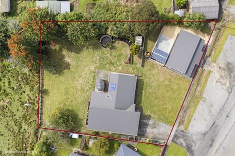 Photo of property in 4 Feltham Street, Hunterville, 4730