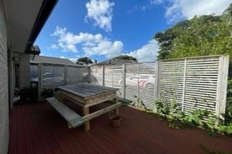 Photo of property in 2 Fortunes Road, Half Moon Bay, Auckland, 2012