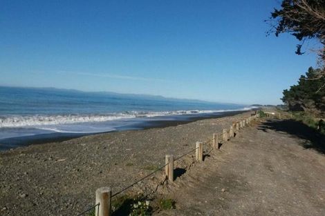 Photo of property in 19 South Crescent, Amberley, 7481