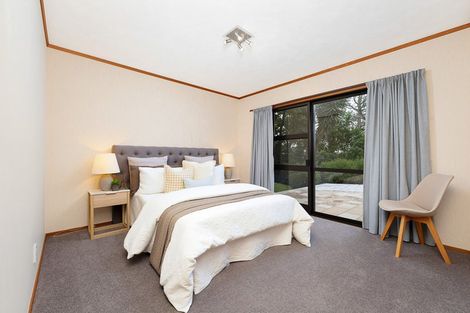 Photo of property in 65 Rhinevale Close, Henderson, Auckland, 0612