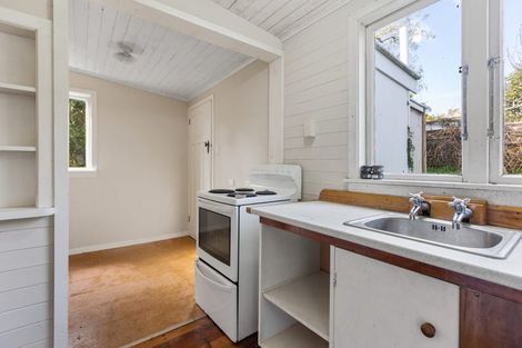 Photo of property in 176 Huatoki Street, Upper Vogeltown, New Plymouth, 4310