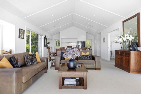 Photo of property in 35 Locheagles Rise, Kinloch, Taupo, 3377