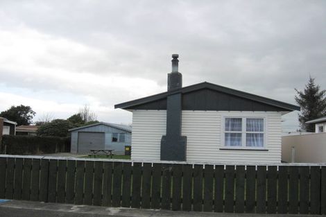 Photo of property in 137 Liverpool Street, Levin, 5510