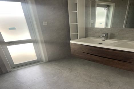 Photo of property in 29 Becroft Drive, Forrest Hill, Auckland, 0620