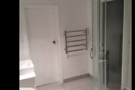 Photo of property in 75 Mountbatten Avenue, Hillcrest, Auckland, 0627