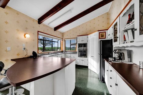 Photo of property in 2227 Skeet Road, Auroa, Hawera, 4678