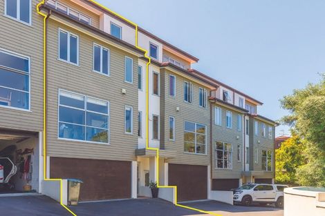 Photo of property in 6m Carlton Gore Road, Grafton, Auckland, 1023