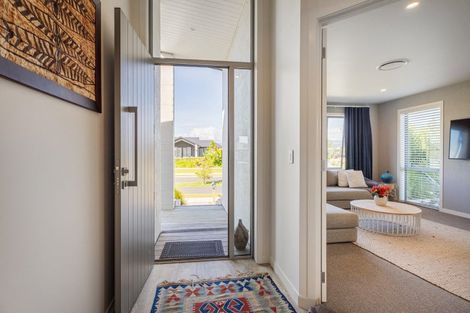 Photo of property in 7 Awatea Drive, Whitianga, 3510