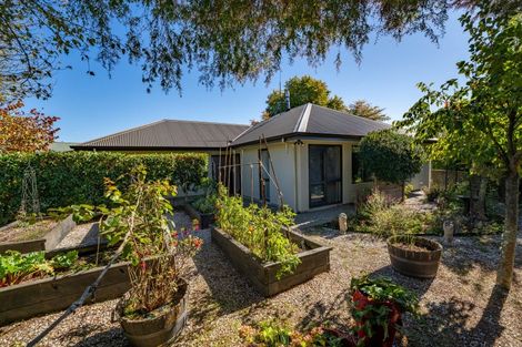 Photo of property in 2 Mccrae Street, Wakefield, 7025