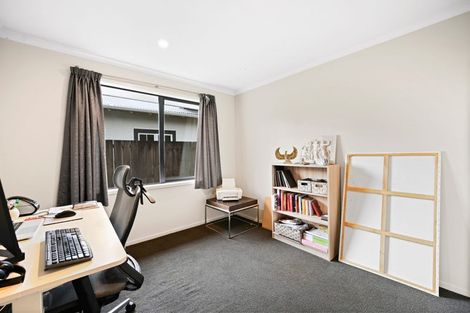 Photo of property in 35 Lyon Street, Frankton, Hamilton, 3204