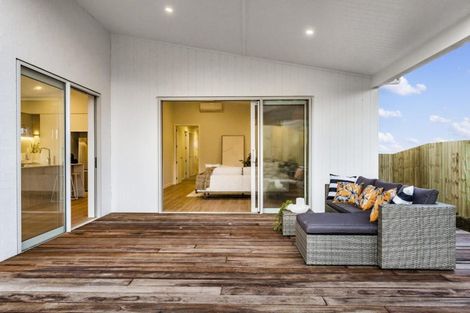 Photo of property in 37 Kia Kaha Drive, Snells Beach, 0920