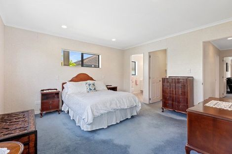 Photo of property in 18 Rosberg Place, Mount Maunganui, 3116