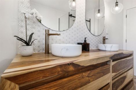 Photo of property in 1/98 Amyes Road, Hornby, Christchurch, 8042