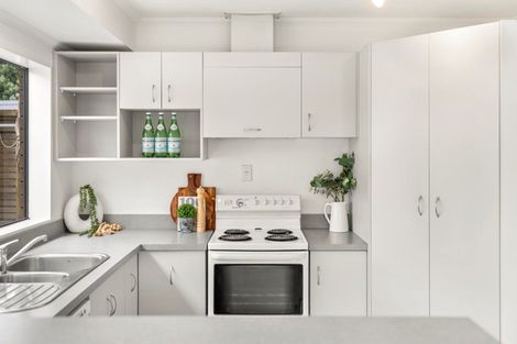 Photo of property in 11 Reef Avenue, Papamoa Beach, Papamoa, 3118