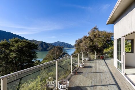 Photo of property in 50 Tepuia Heights, Havelock, Picton, 7281