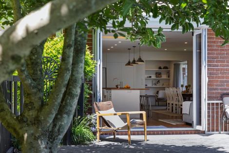 Photo of property in 80 Vernon Road, Minden, Tauranga, 3171