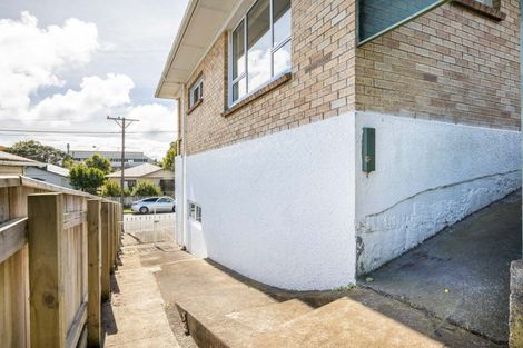 Photo of property in 31 Gaine Street, New Plymouth, 4310