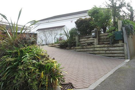 Photo of property in 198 Karori Road, Karori, Wellington, 6012