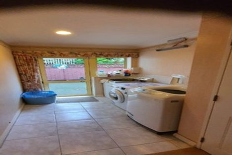 Photo of property in 19 Hoyte Place, Pukehangi, Rotorua, 3015