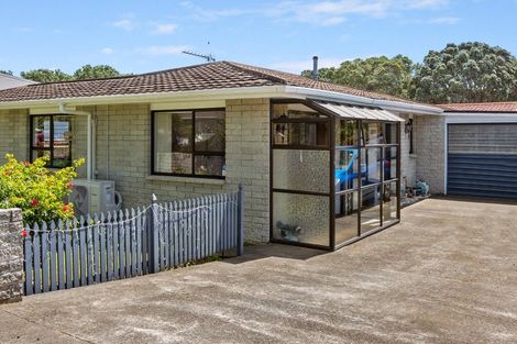 Photo of property in 3 Bell Street, Welbourn, New Plymouth, 4310