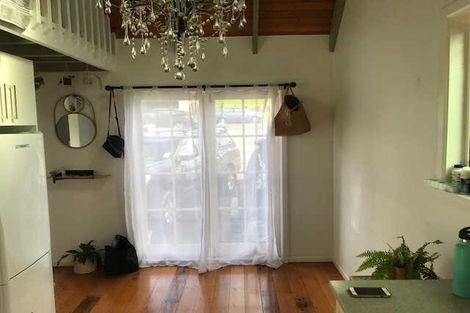 Photo of property in 2/40 Killarney Avenue, Torbay, Auckland, 0630