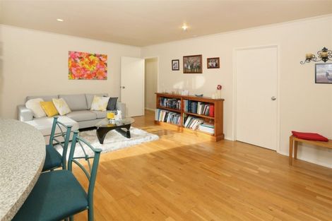 Photo of property in 81 Summerland Drive, Henderson, Auckland, 0612