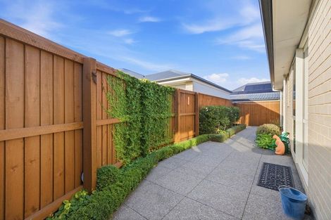 Photo of property in 1/166 Harewood Road, Papanui, Christchurch, 8053