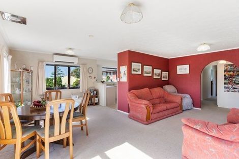 Photo of property in 268 Royal Road, Massey, Auckland, 0614