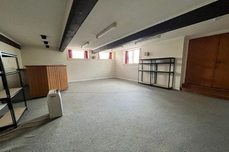 Photo of property in 21 Maple Grove, Maungaraki, Lower Hutt, 5010