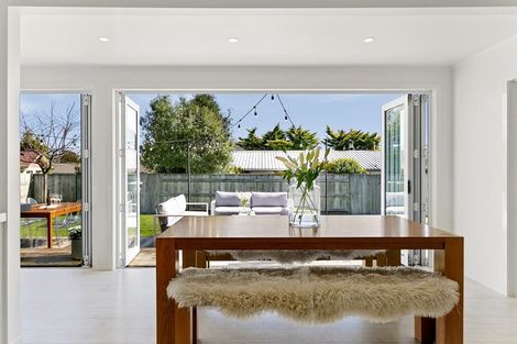 Photo of property in 25 Richmond Avenue, Richmond Heights, Taupo, 3330