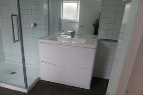 Photo of property in 70 Saint Davids Street, Lyttelton, 8082