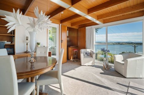 Photo of property in 14 Saint Andrews Hill Road, Mount Pleasant, Christchurch, 8081