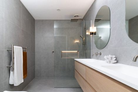 Photo of property in 144 Wairakei Road, Bryndwr, Christchurch, 8053