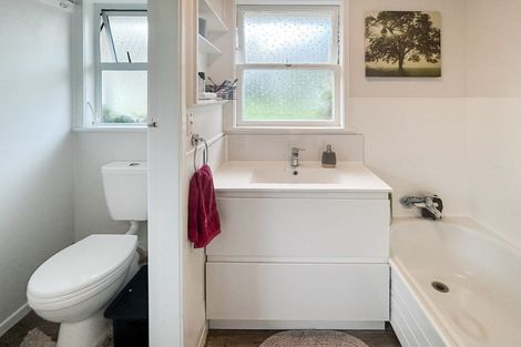Photo of property in 305 Clayton Road, Pukehangi, Rotorua, 3015