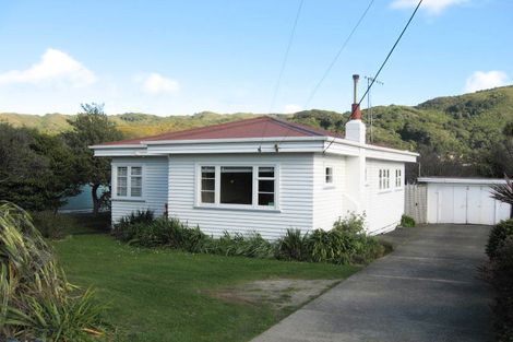 Photo of property in 1 Main Road, Wainuiomata, Lower Hutt, 5014
