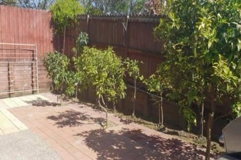 Photo of property in 9 Ballyroney Place, East Tamaki, Auckland, 2013